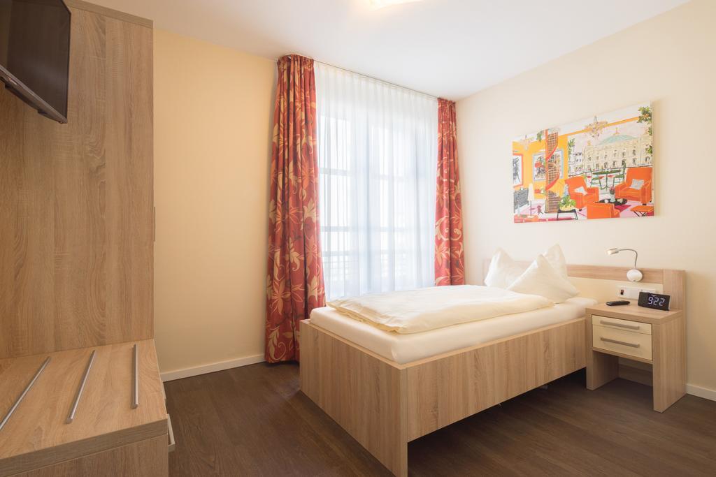 Gda Hotel Am Schlosspark Bad Homburg vor der Höhe Oda fotoğraf
