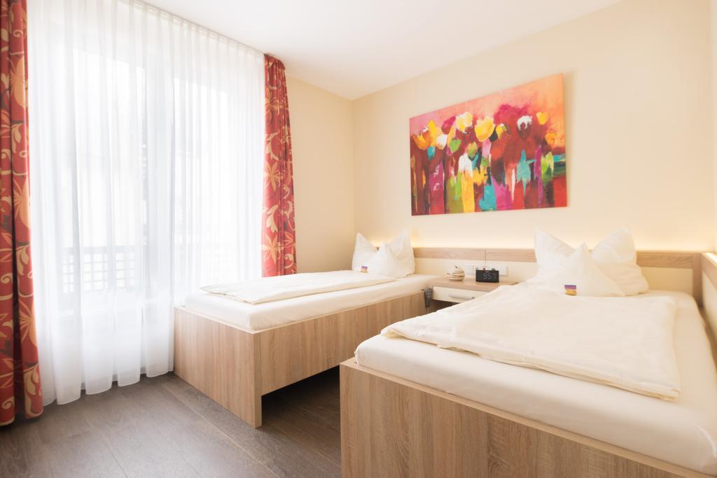 Gda Hotel Am Schlosspark Bad Homburg vor der Höhe Dış mekan fotoğraf